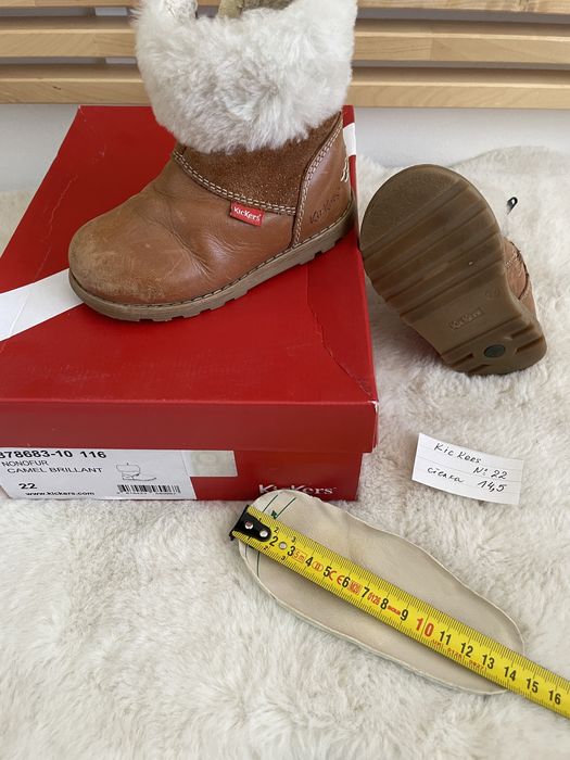 KicKers ботушки номер 22