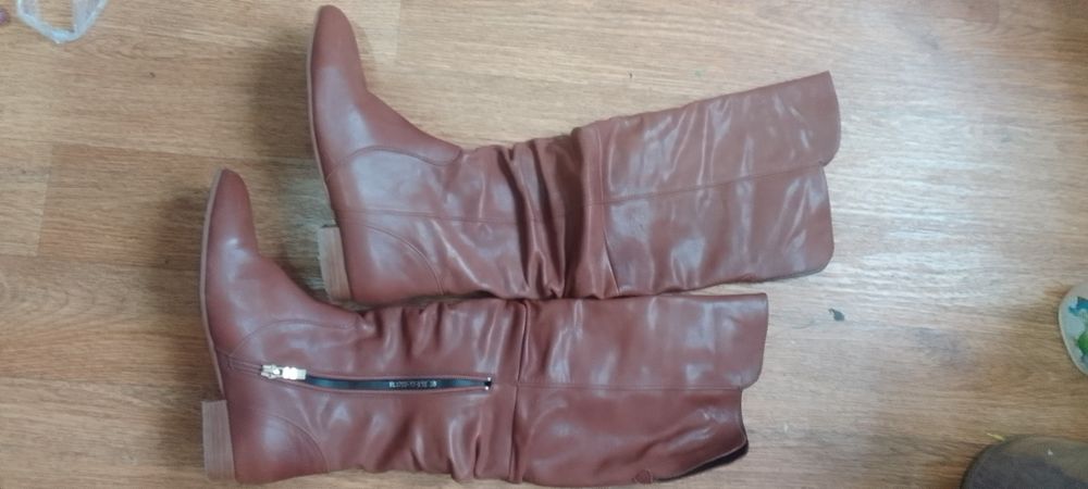 Сапоги весенние кожа б.у