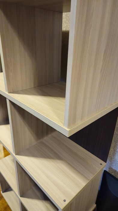 Продам книжную полку