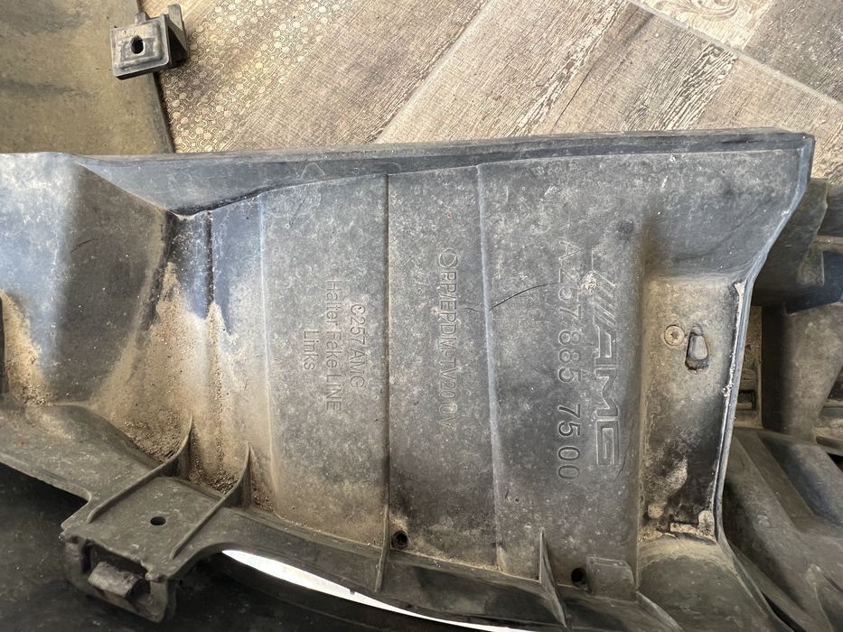 Решетка AMG Diamond CLS W257 2019 Дифузьор AMG