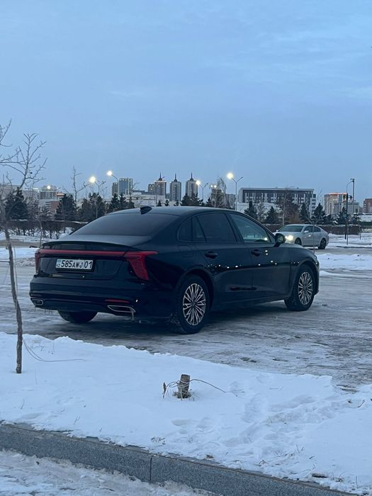 Аренда HONGQi H5