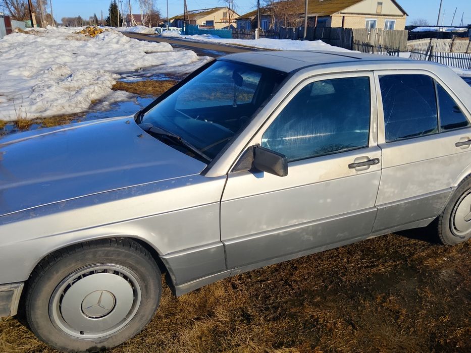 Продам Мерседес 190