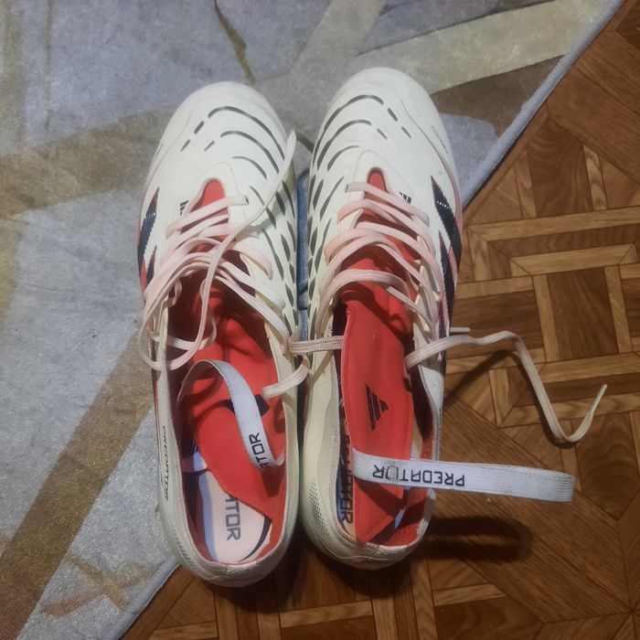 Продам бутсы adidas predator