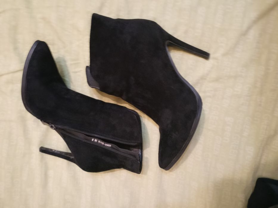 Ботильоны и сапоги на каблуках36