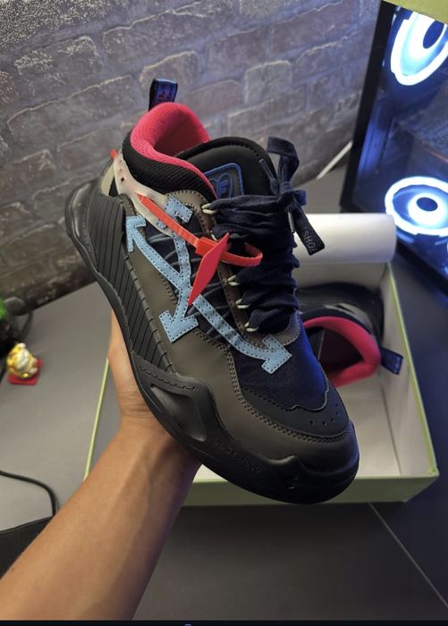 Кроссовки off white odsy-1000