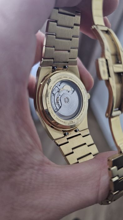 Tissot PRX powermatic 80 (nu rolex, seiko omega longines,  mido ,casio