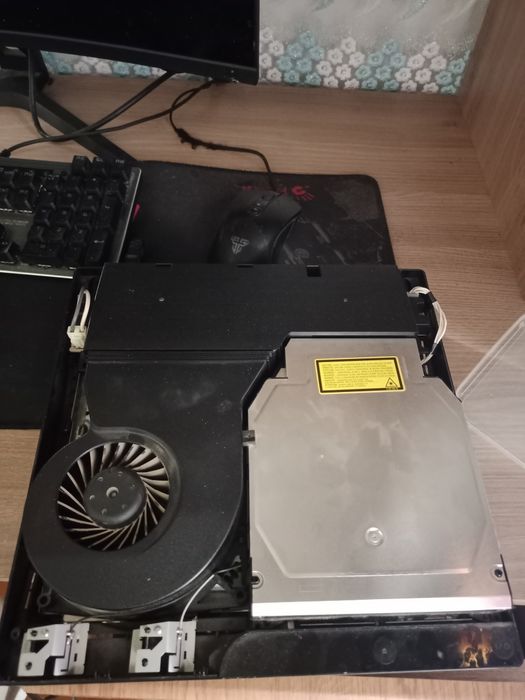 Playstation 3 slim не рабочий