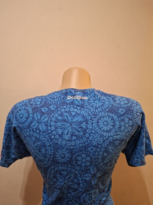 Desigual  уникален топ