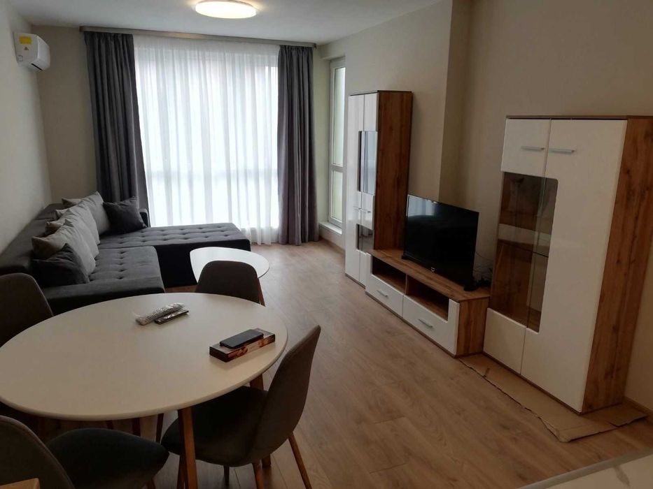 Дава се под наем Двустаен апартамент в Пловдив, Кършияка - 65 кв.м за 323.85 € - Снимка #1