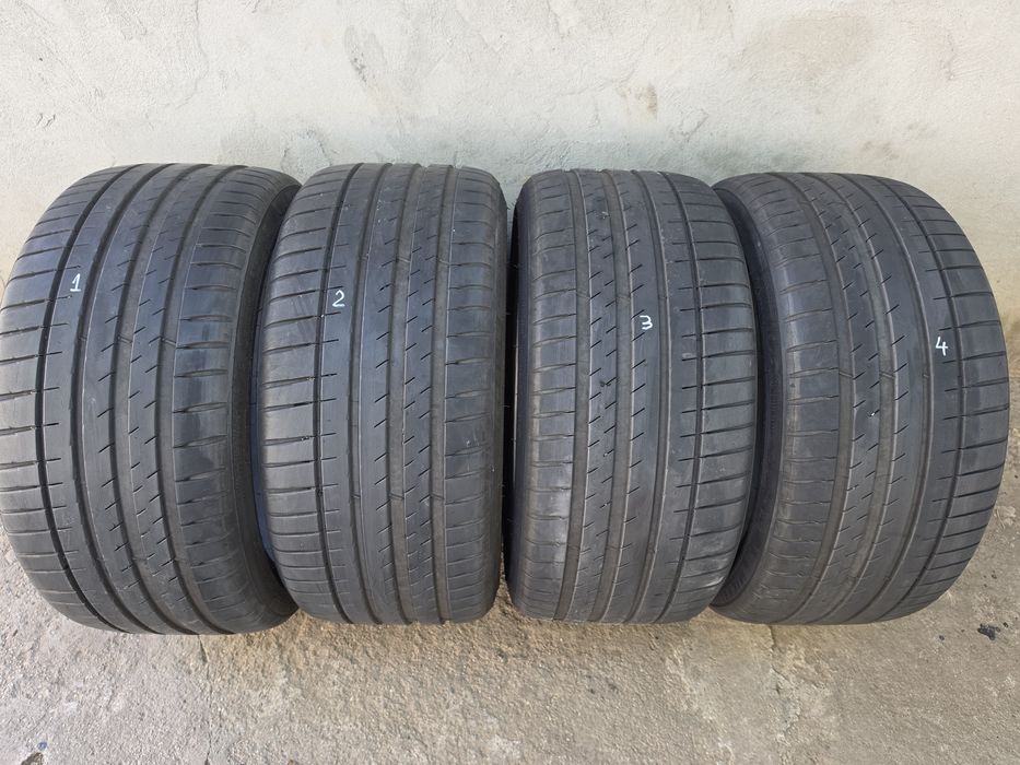 4 x Anvelope Michelin Pilot Sport 4 235/40/18 95Y XL DOT 3223