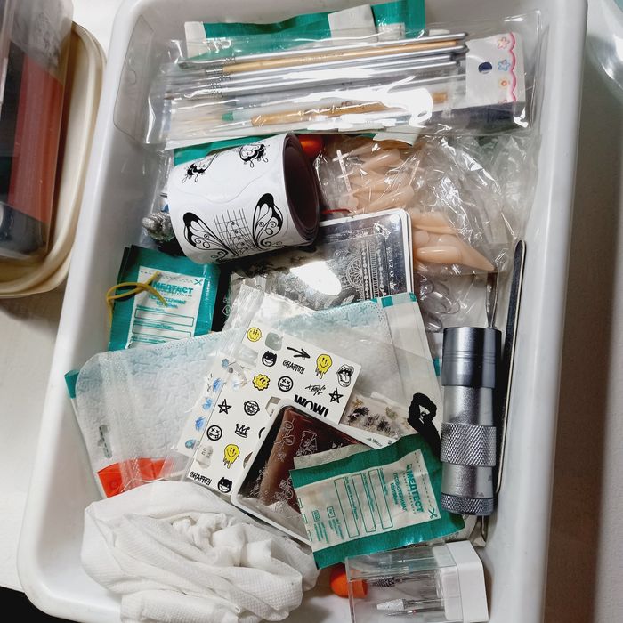 Всё для маникюра, в идеальном состоянии