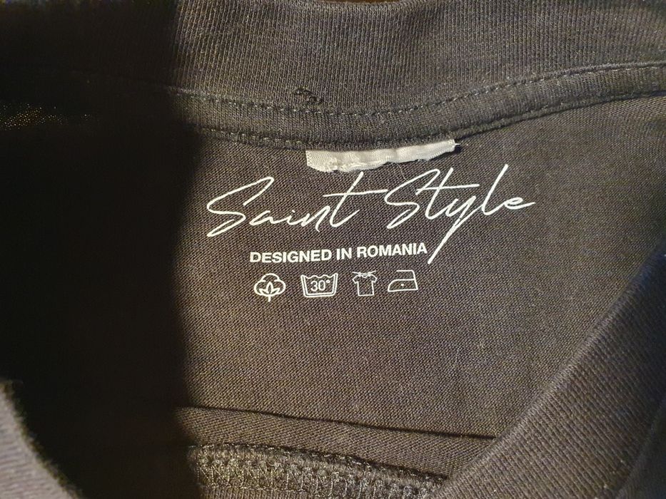 Tricou negru marimea S