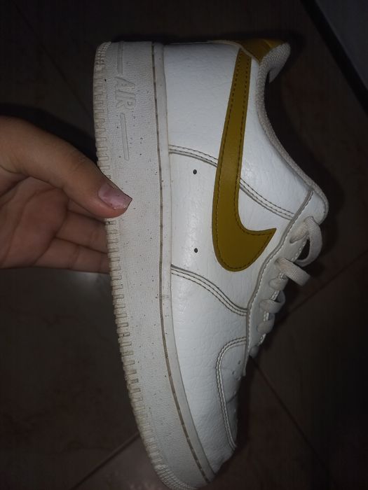 Adidași de dama albi