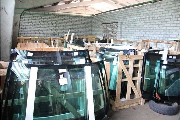 Montaj PARBRIZ LUNETA GEAM DACIA Sandero Duster Dokker Lodgy Logan Mcv