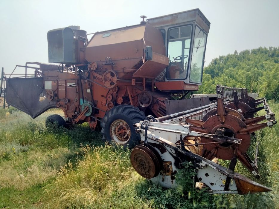 Продам комбайн Енисей