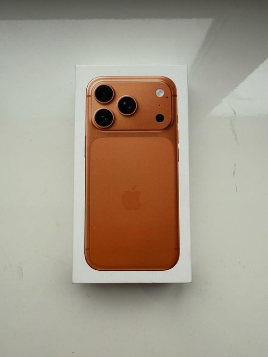 Iphone 17 pro/1 Тб