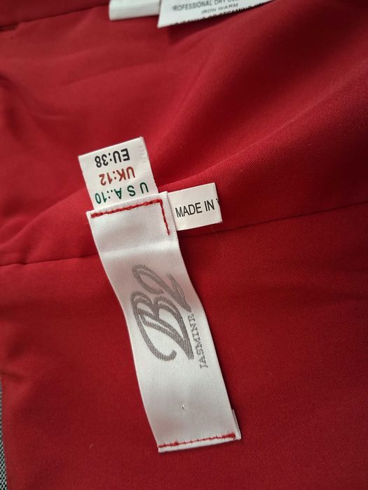 Rochie de seara elegantă