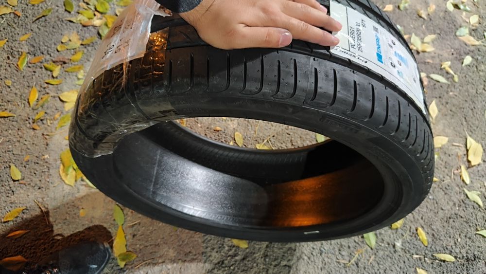 Anvelopa Pirelli 255/35 R20 vară