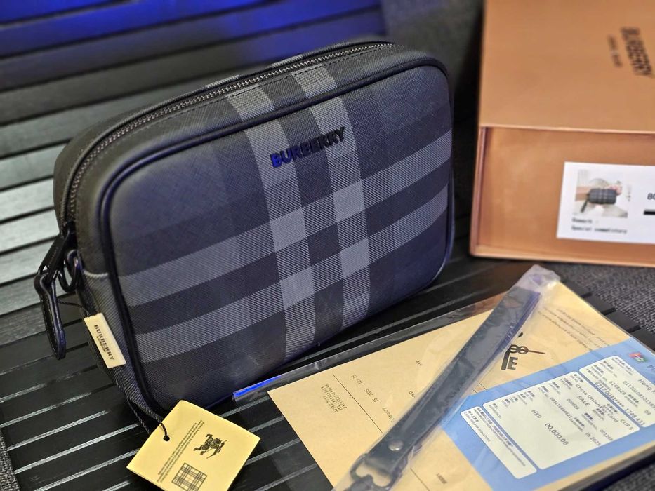 Burberry/Бърбери мъжка чанта тип несесер