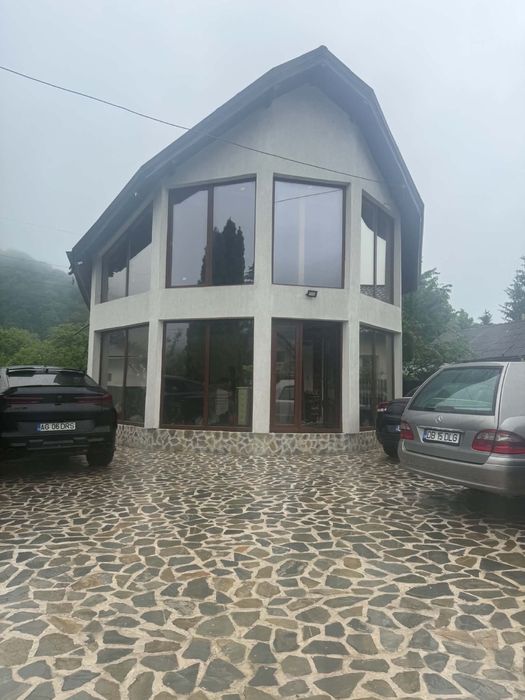 Casa de vanzare Campulung