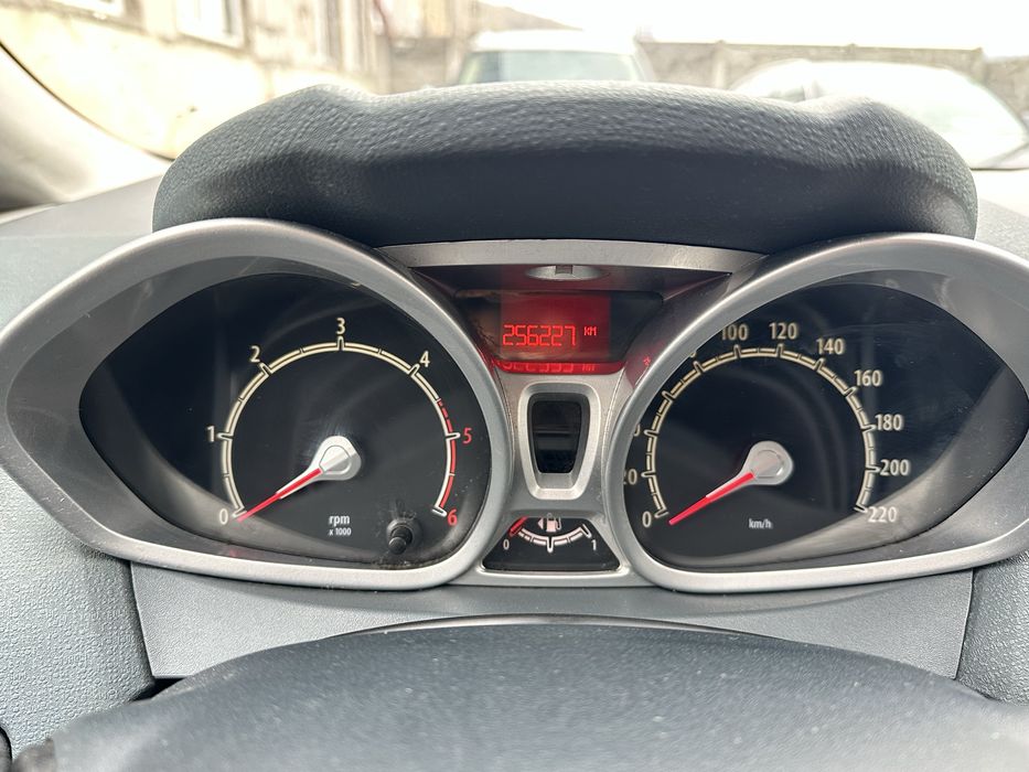 Ford Fiesta 1.6 TDCi 2009 – Diesel