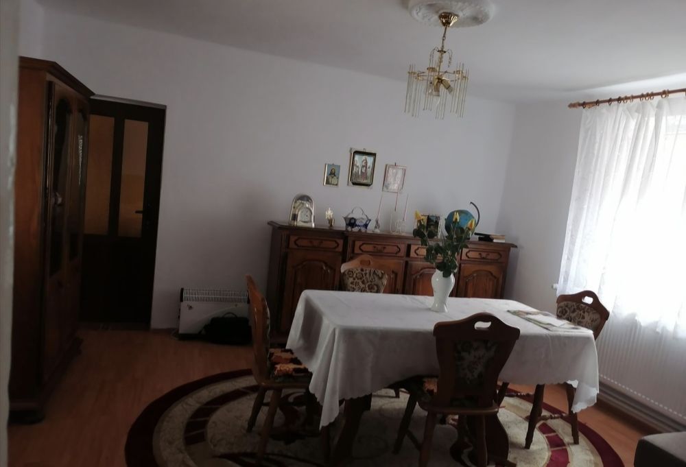 Casa in Curtici, zona centrala
