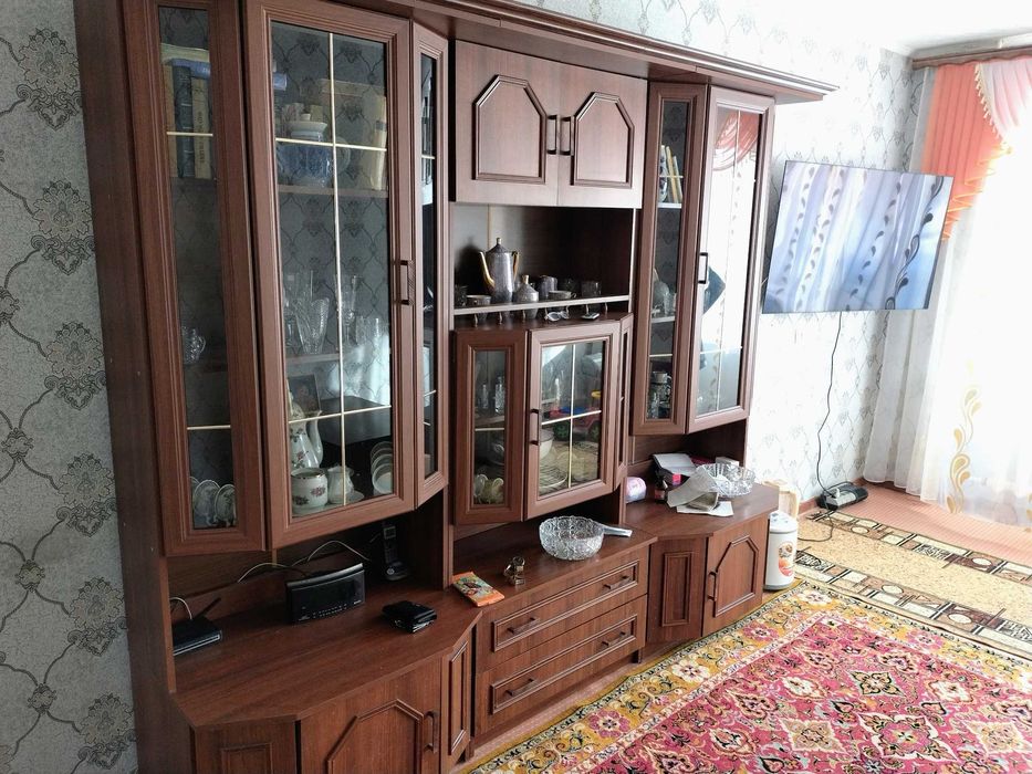 Продам стенку для гостинной