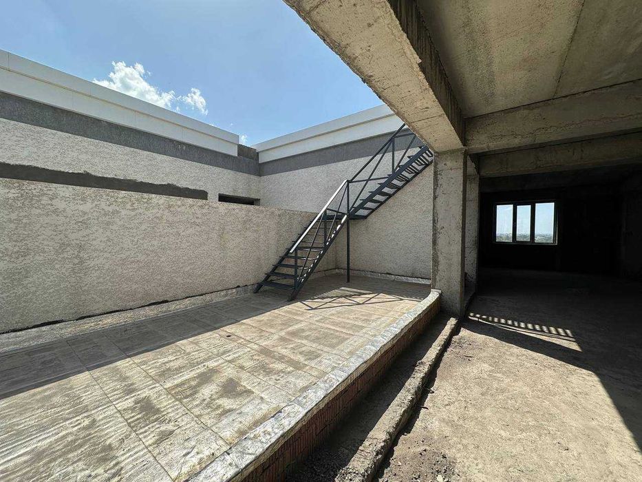 5 ком квартира в Новостройке / Бодомзар / терраса / 228 м2