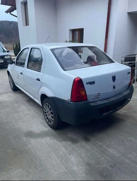 Dacia Logan .in stare foarte buna