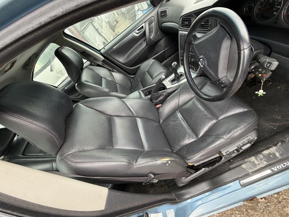 Волво С60 2.0 180кс 2005г на части