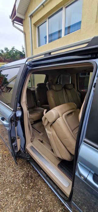 Kia Carnival EX 2008