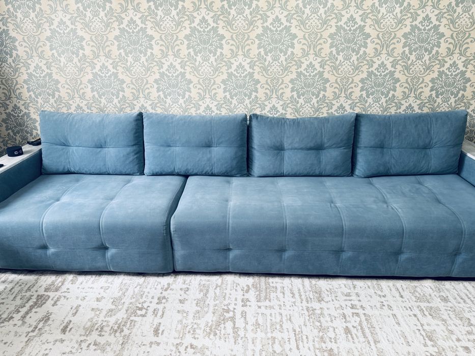 Срочно продаю диван