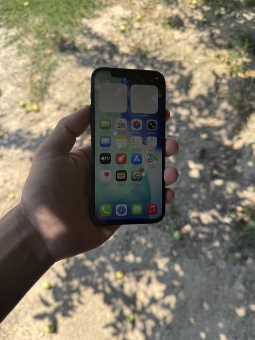 Продам телефон Айфон 12 256Gb/91