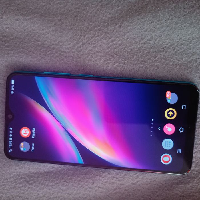 Продаю телефон  vivo