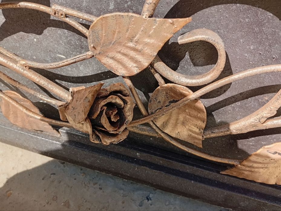 Дарвоза.  .   .   .