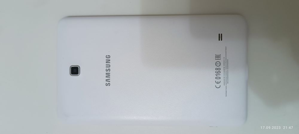 Ipad mini, Samsung Galaxy Tab 4 7.0