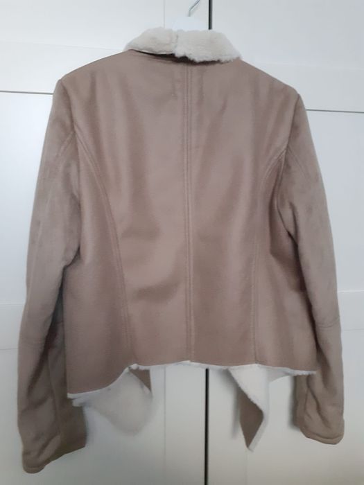 Jacheta scurta piele intoarsa ptr dama