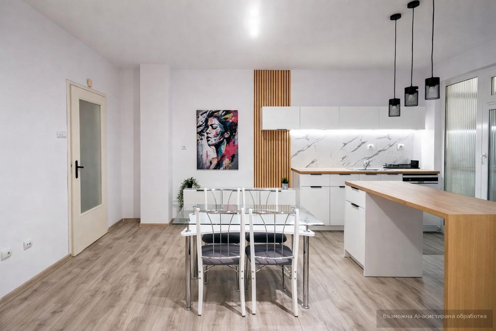 Дава се под наем Тристаен апартамент в Пловдив, Център - 82 кв.м за 700 € - Снимка #2