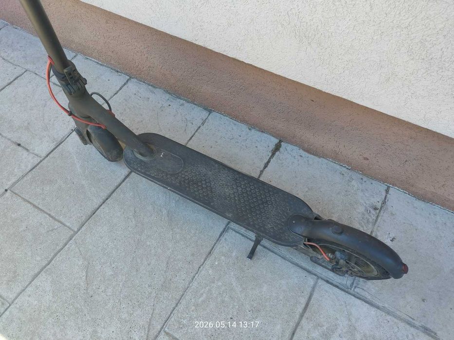 Trotineta electrica Xiaomi Mi Electric Scooter Pro (bateria are 2 din 10 celule defecte)