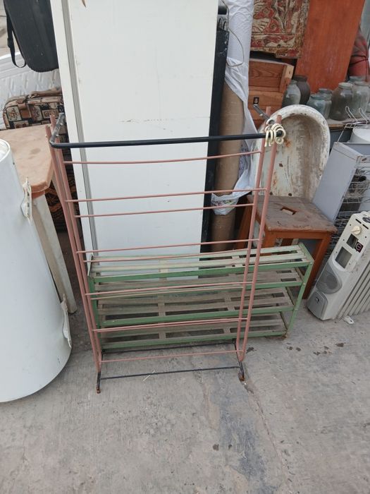 Поставка для обув.