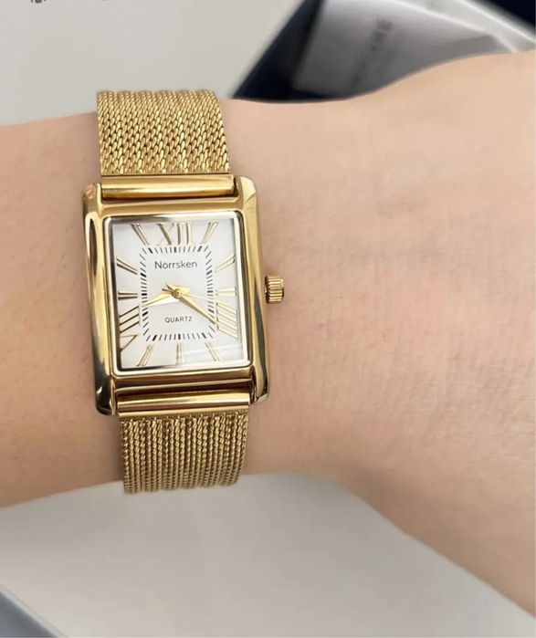 Часы женские