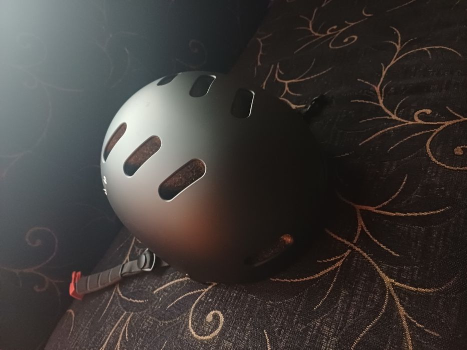 Каска KuKirin...