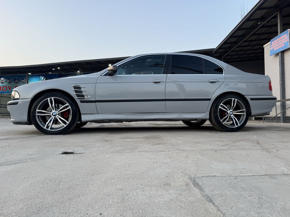 Bmw e39 3 litr mehanika srocni sotiladi pul zarur