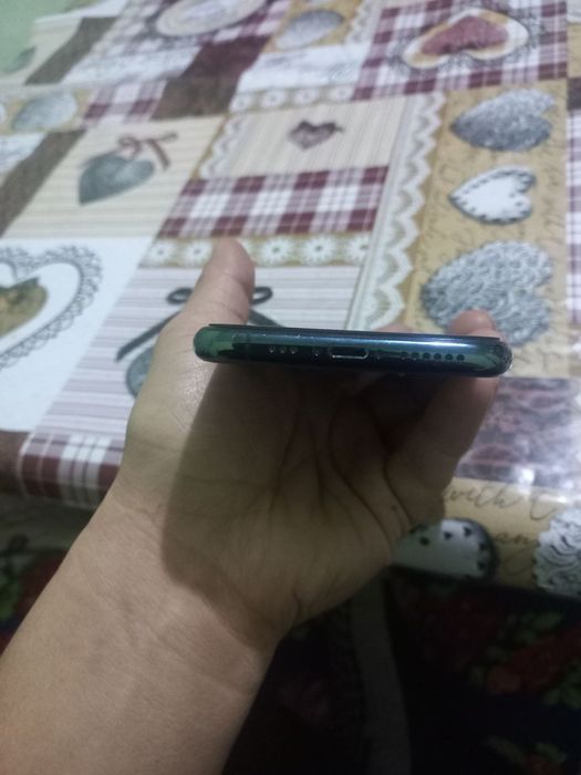 Ayfon 11 pro 64 75 yo’nks aybi fes ishlamiydi