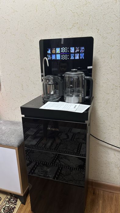 Кулер для воды aiwa