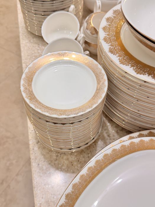 Набор посуды для дома