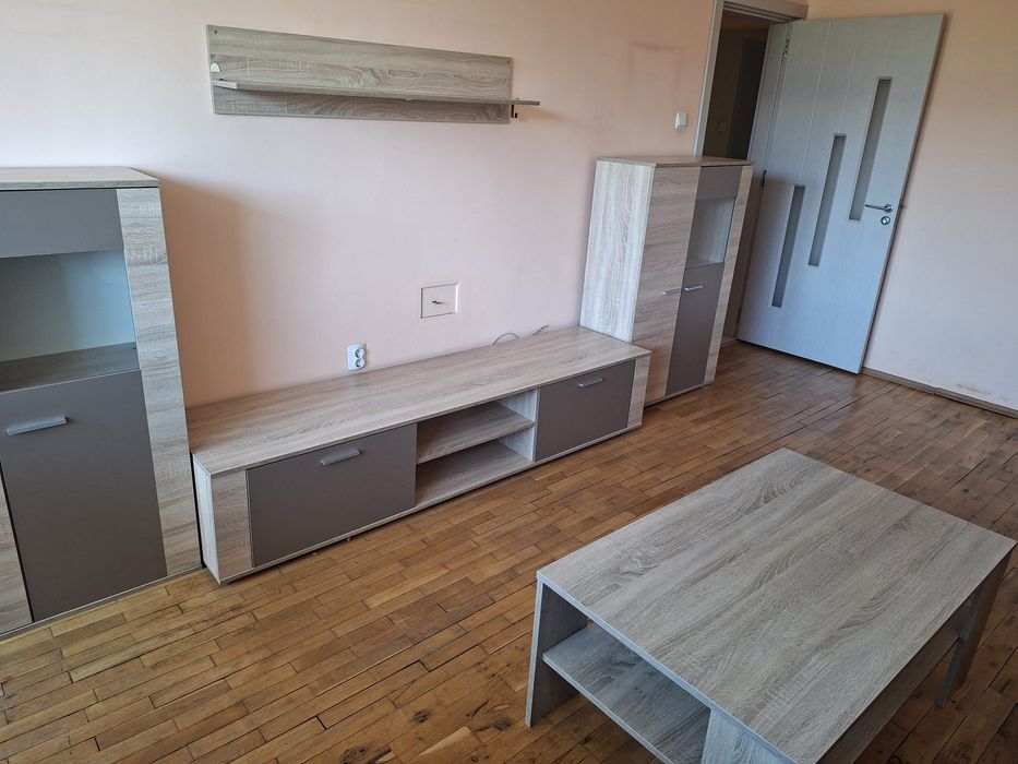 Обзавеждане за хол