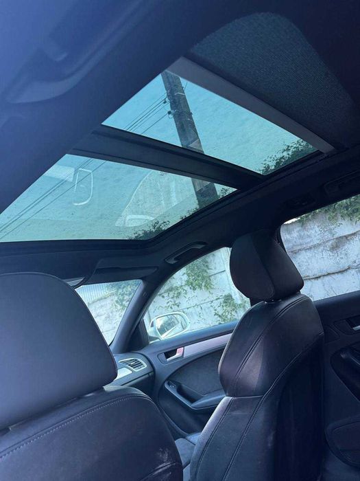 Dezmembrez Audi a4 B8 S-Line Break 2.0 TDI cod CAGB volan stanga