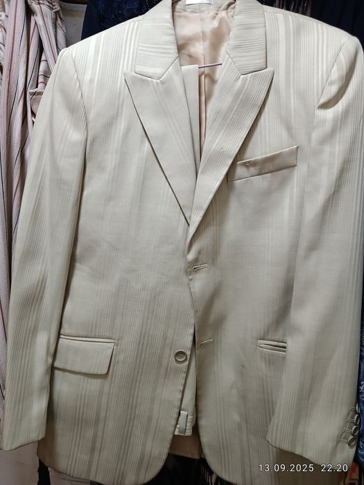 Костюм,брюки 46 Турция