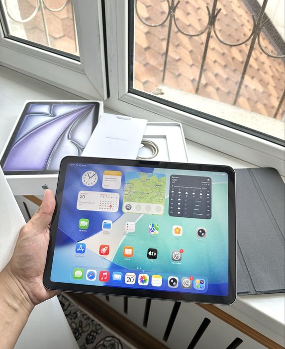 iPad Air M2 11inch Gray 128GB +Case